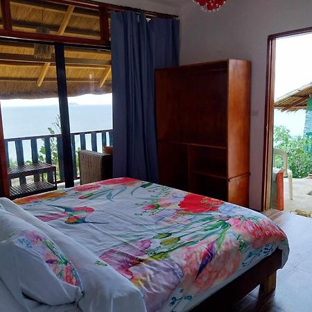 Miley Lodging Restobar New Busuanga Экстерьер фото