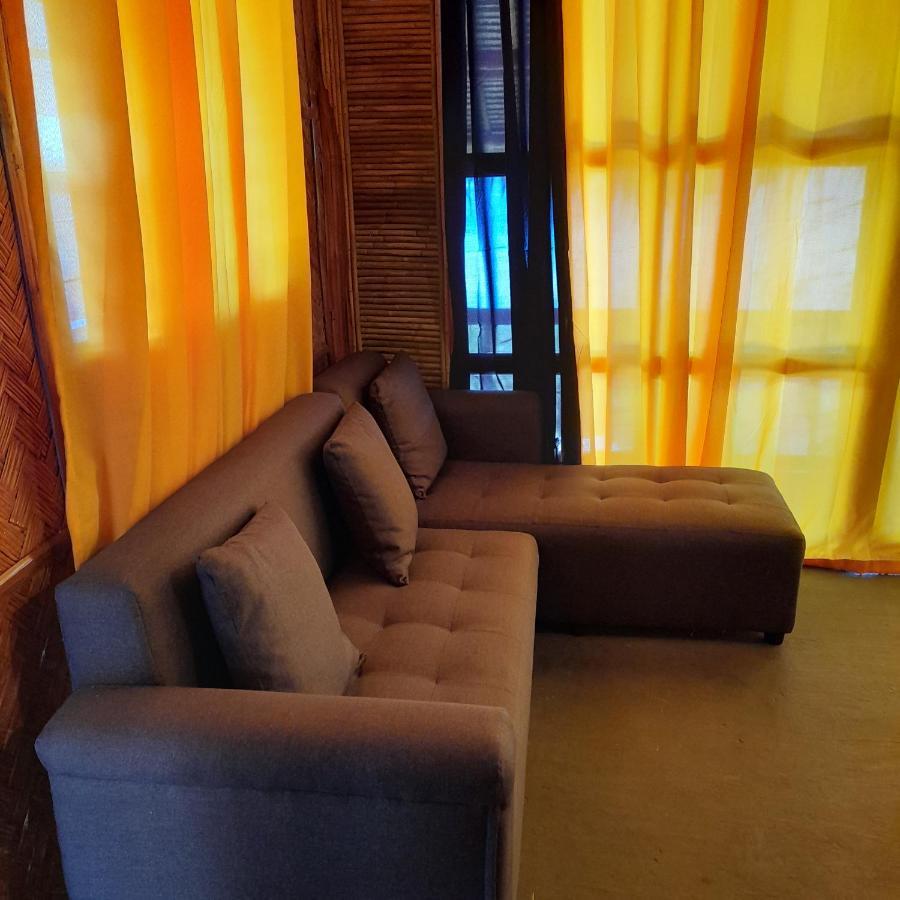 Miley Lodging Restobar New Busuanga Экстерьер фото