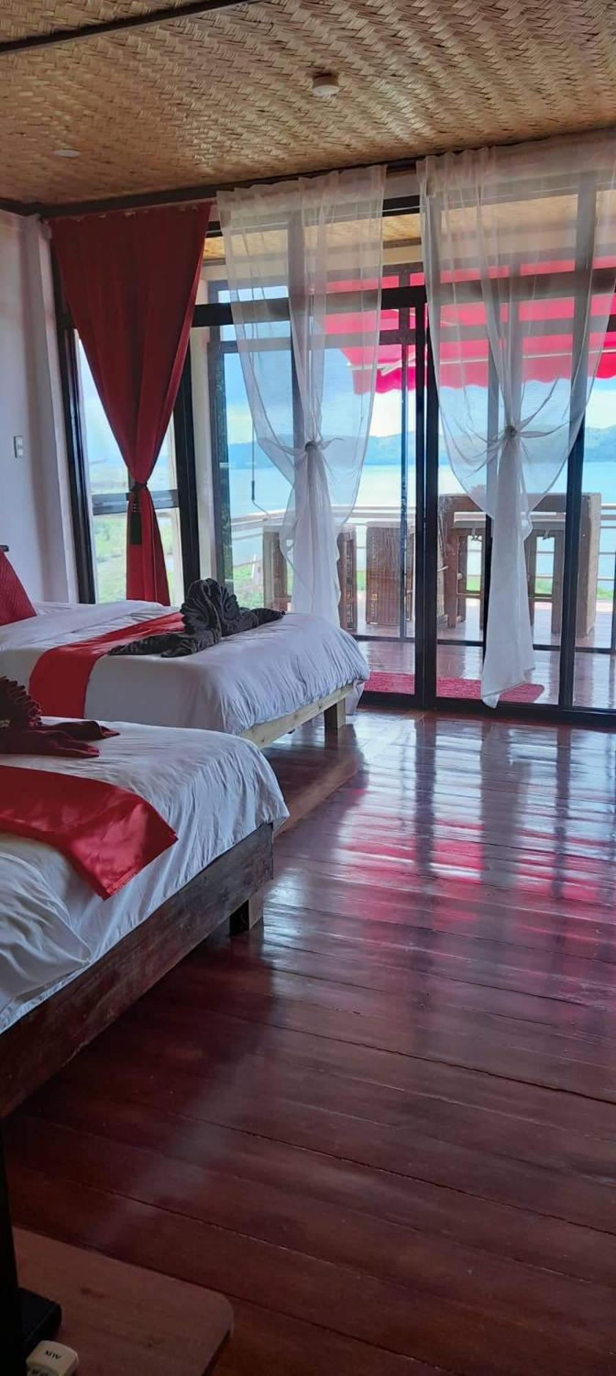 Miley Lodging Restobar New Busuanga Номер фото